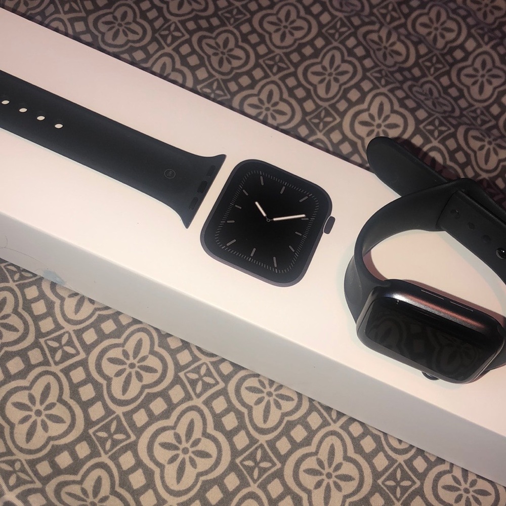 Apple Watch Series 5